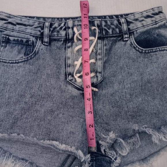PACSUN HIGH RISE FESTIVAL LACE UP JEAN SHORTY SHORTS - Picture 5 of 12